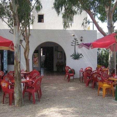 Camping Albergue Tau Hotel San José Buitenkant foto